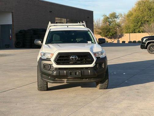 2022 Toyota Tacoma SR