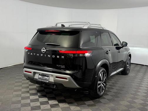 Super Black 2025 Nissan Pathfinder Platinum 4WD