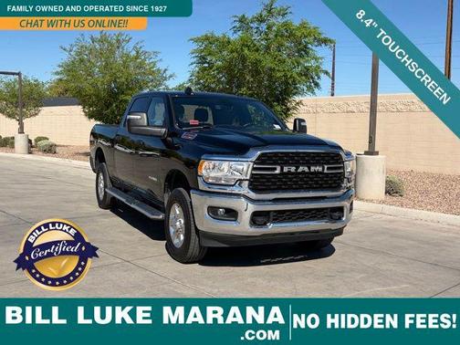 Diamond Black Crystal Pearlcoat 2024 RAM 2500 Big Horn Crew Cab 4x4 6'4' Box