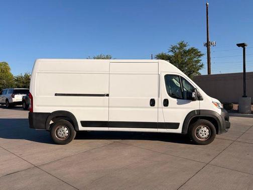 Bright White Clearcoat 2023 RAM ProMaster 2500 High Roof