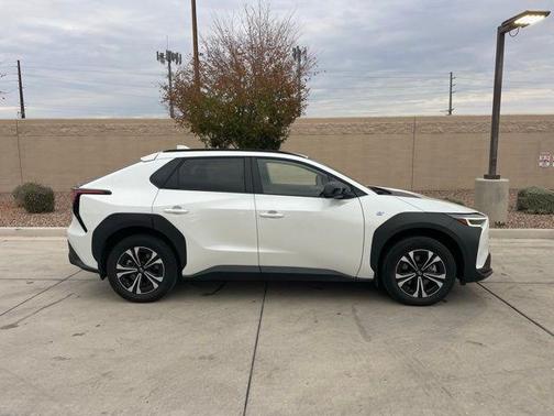 2024 Subaru Solterra Premium