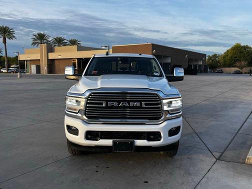 2024 RAM 2500 Laramie Crew Cab 4x4 6'4' Box
