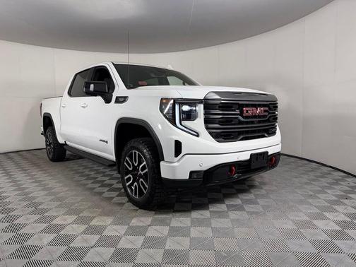 Summit White 2024 GMC Sierra 1500 AT4
