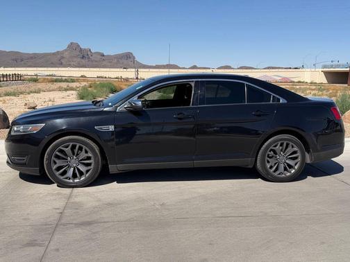 Agate Black 2019 Ford Taurus Limited