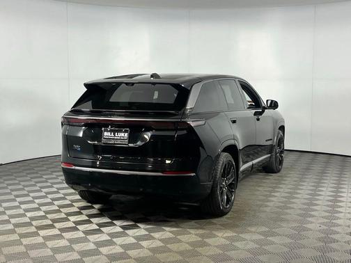 2024 Jeep Wagoneer S Launch Edition