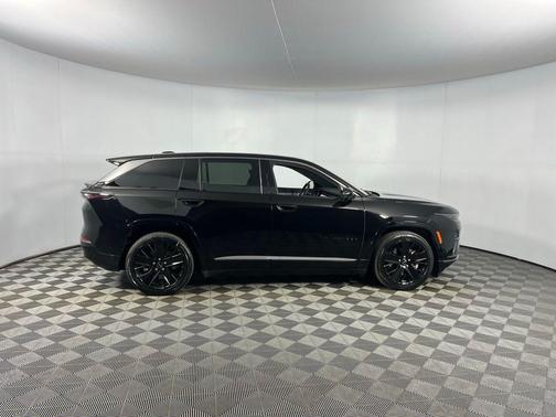 2024 Jeep Wagoneer S Launch Edition