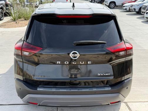 Super Black 2021 Nissan Rogue SV