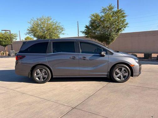 Modern Steel Metallic 2025 Honda Odyssey Touring