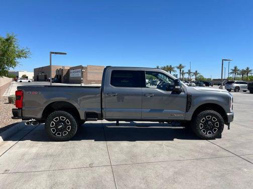 2025 Ford F-350 Platinum