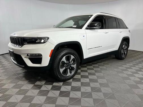 2023 Jeep Grand Cherokee 4xe Base