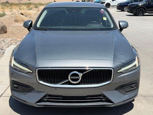 Gray 2021 Volvo S60 T5 Momentum
