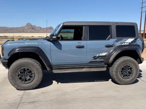 Azure Gray Metallic Tri-Coat 2023 Ford Bronco Raptor