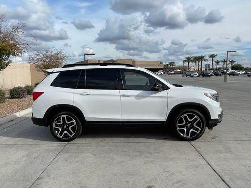 2023 Honda Passport AWD Elite
