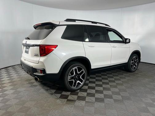 2023 Honda Passport AWD Elite