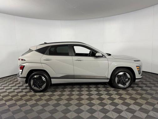 2024 Hyundai KONA EV SEL