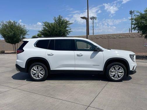 2024 GMC Acadia FWD Elevation