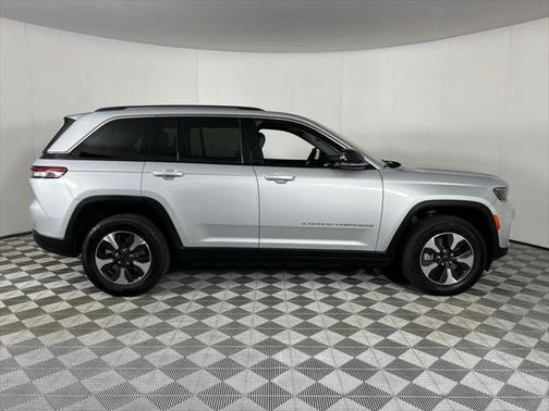2023 Jeep Grand Cherokee 4xe Base
