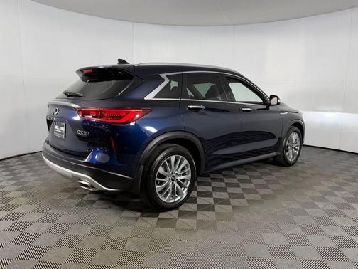 2025 INFINITI QX50 Luxe AWD