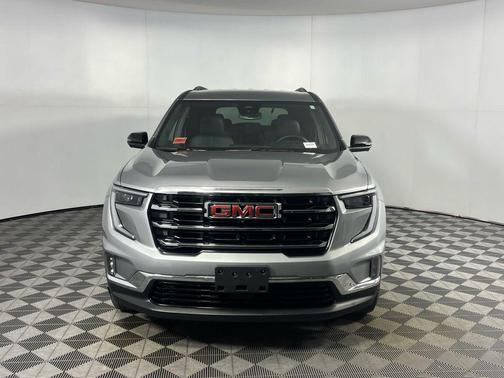 2025 GMC Acadia Elevation AWD
