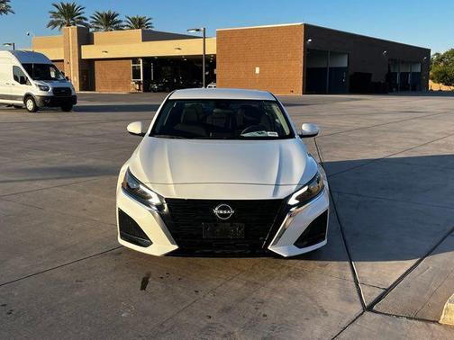 2023 Nissan Altima S FWD