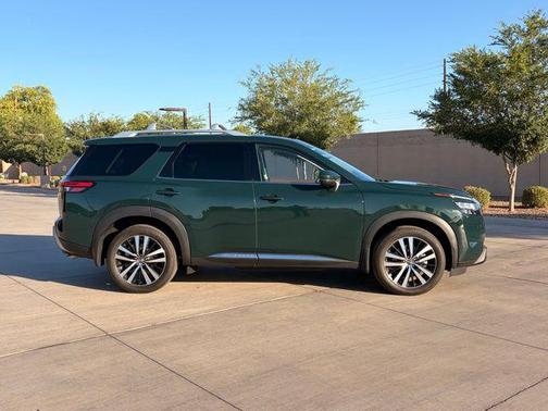 Green Pearl 2025 Nissan Pathfinder Platinum 4WD