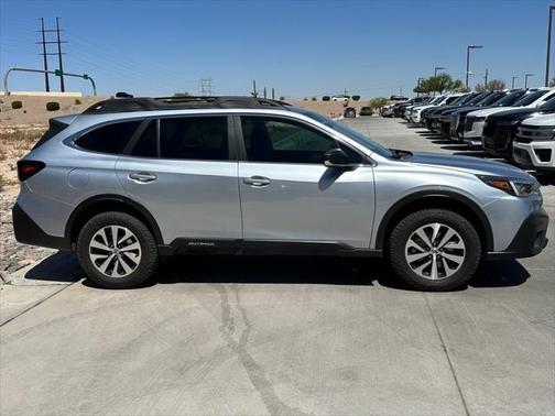 2021 Subaru Outback Base