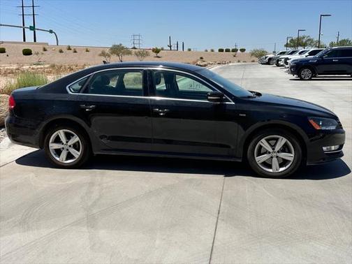 2015 Volkswagen Passat 1.8T Limited Edition