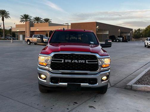 2024 RAM 2500 Big Horn Crew Cab 4x4 6'4' Box