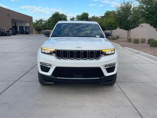 2022 Jeep Grand Cherokee 4xe Base