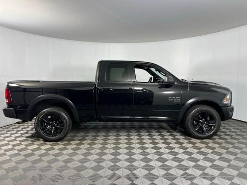 2022 RAM 1500 Classic Warlock Quad Cab 4x4 6'4' Box
