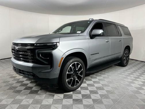 2025 Chevrolet Suburban RST