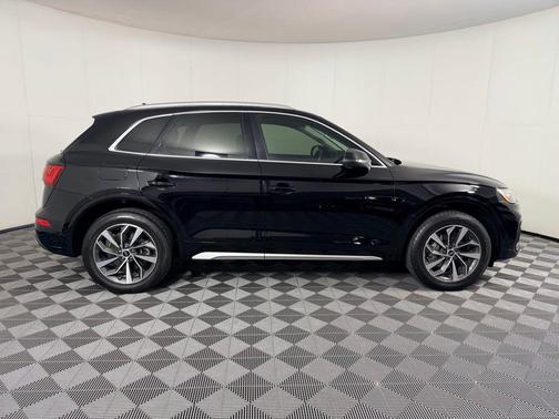 Black 2021 Audi Q5 45 Premium Plus