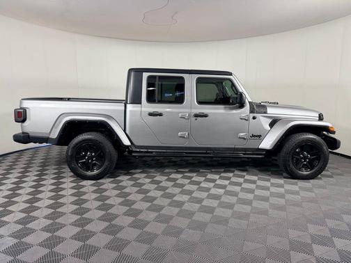 2021 Jeep Gladiator Sport S