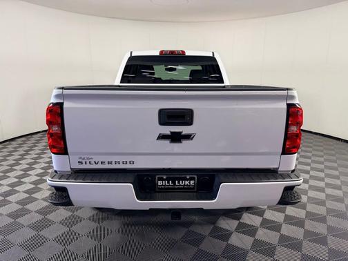 2018 Chevrolet Silverado 1500 Custom