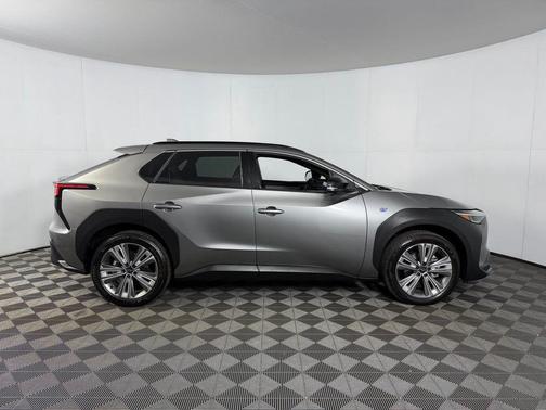 2025 Subaru Solterra Touring