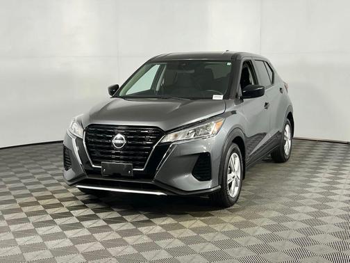 2023 Nissan Kicks S
