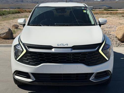 2023 Kia Sportage Hybrid LX