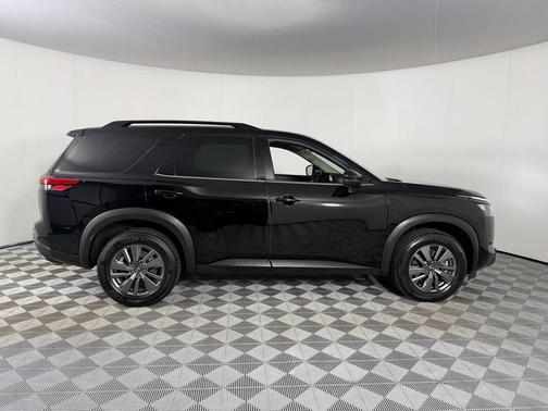 Super Black 2025 Nissan Pathfinder SV FWD