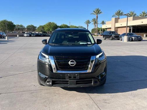 Super Black 2025 Nissan Pathfinder SV FWD