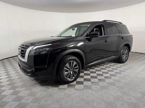 Super Black 2025 Nissan Pathfinder SV FWD