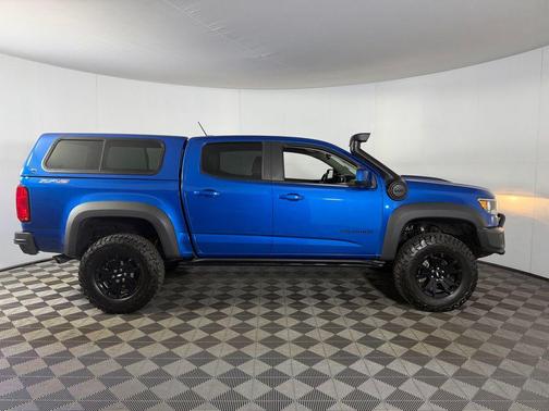 Bright Blue Metallic 2022 Chevrolet Colorado ZR2