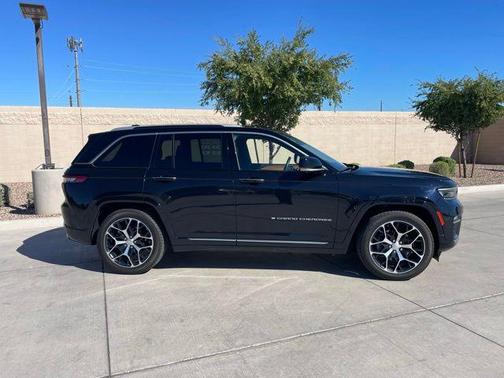 2023 Jeep Grand Cherokee 4xe Summit Reserve