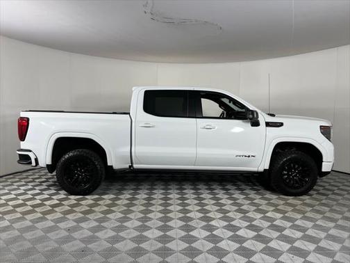 2022 GMC Sierra 1500 AT4X