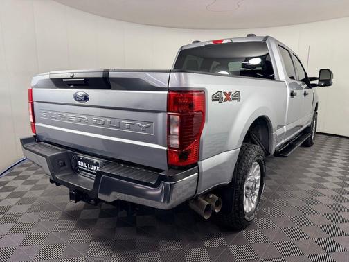 Iconic Silver Metallic 2022 Ford F-250 XLT