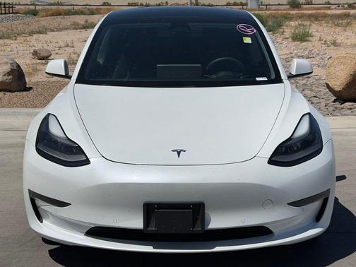 Pearl White Multi-Coat 2021 Tesla Model 3 Standard Range Plus