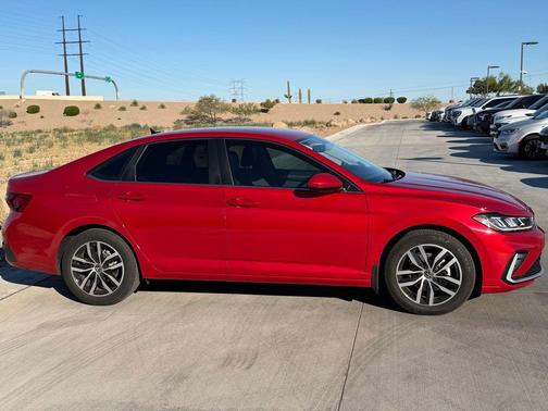 2025 Volkswagen Jetta 1.5T SE