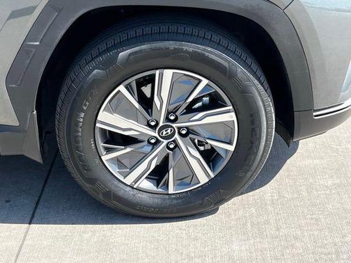 2024 Hyundai TUCSON Hybrid Blue