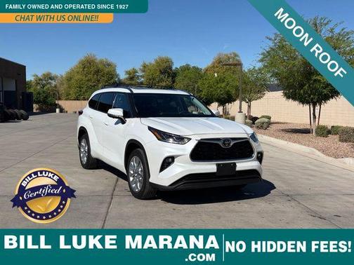 White 2023 Toyota Highlander Limited