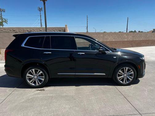 2023 Cadillac XT6 Premium Luxury AWD