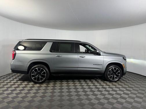 Sterling Gray Metallic 2026 Chevrolet Suburban RST